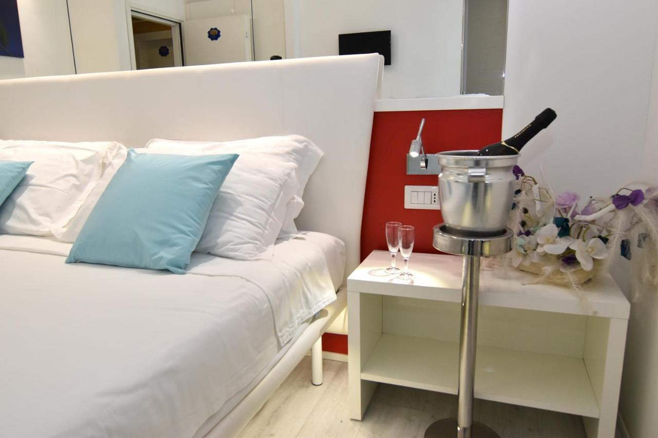 Hotel Nuovo Giardino ริมินี ภายนอก รูปภาพ